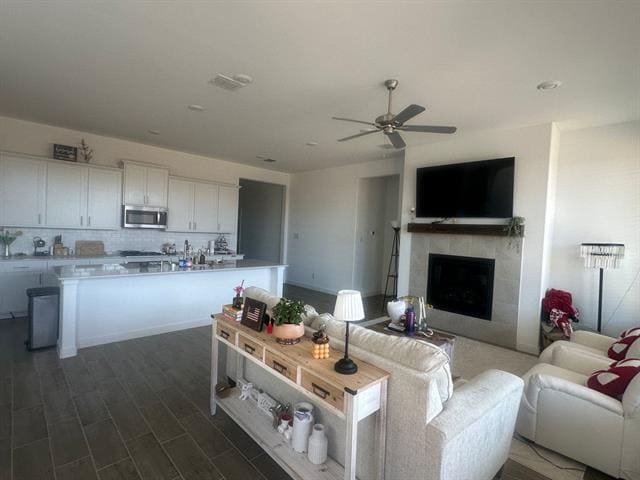 Building Photo - 536 Breeds Hl Rd