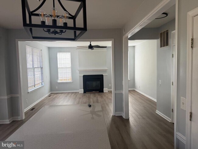 Foto del edificio - 3113 Eagles Nest Dr