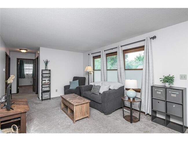Foto del edificio - 3506 17th Ave NW