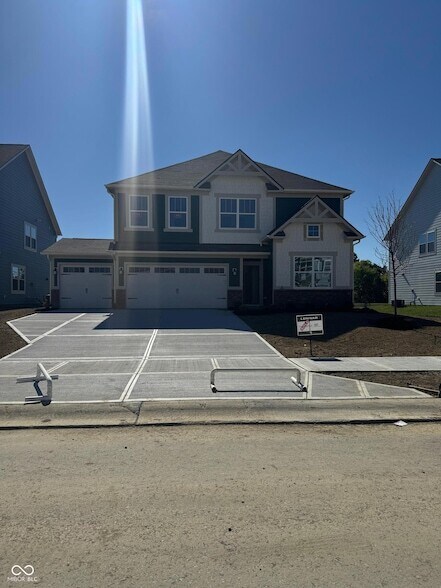 Foto principal - 7581 Fallsworth Dr