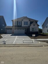 Building Photo - 7581 Fallsworth Dr