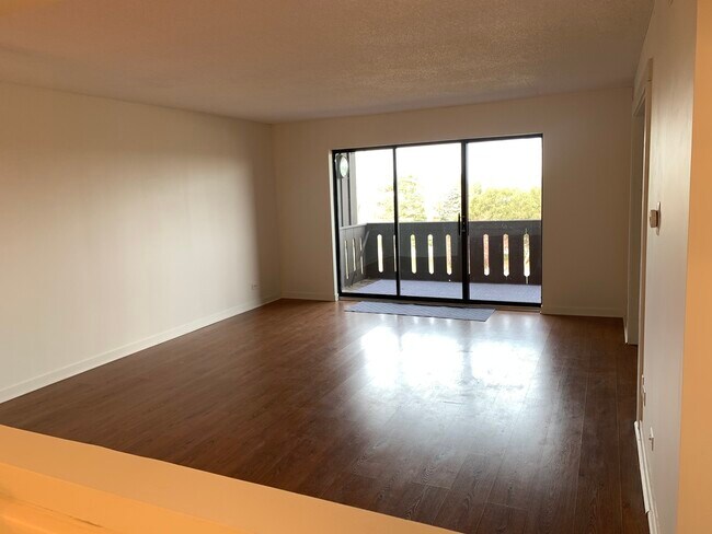 Foto del edificio - 13000 W Heiden Cir