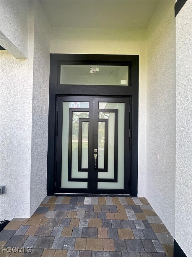 Foto del edificio - 1022 Candlelight Dr