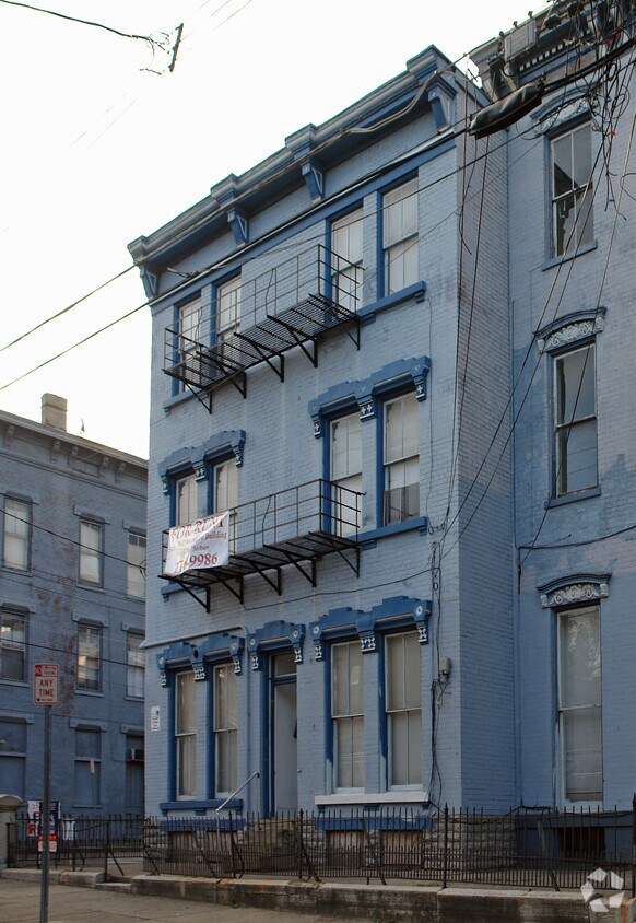 Building Photo - 1101 Dayton St