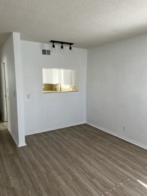 Dining Area - 619 Carnation Ave