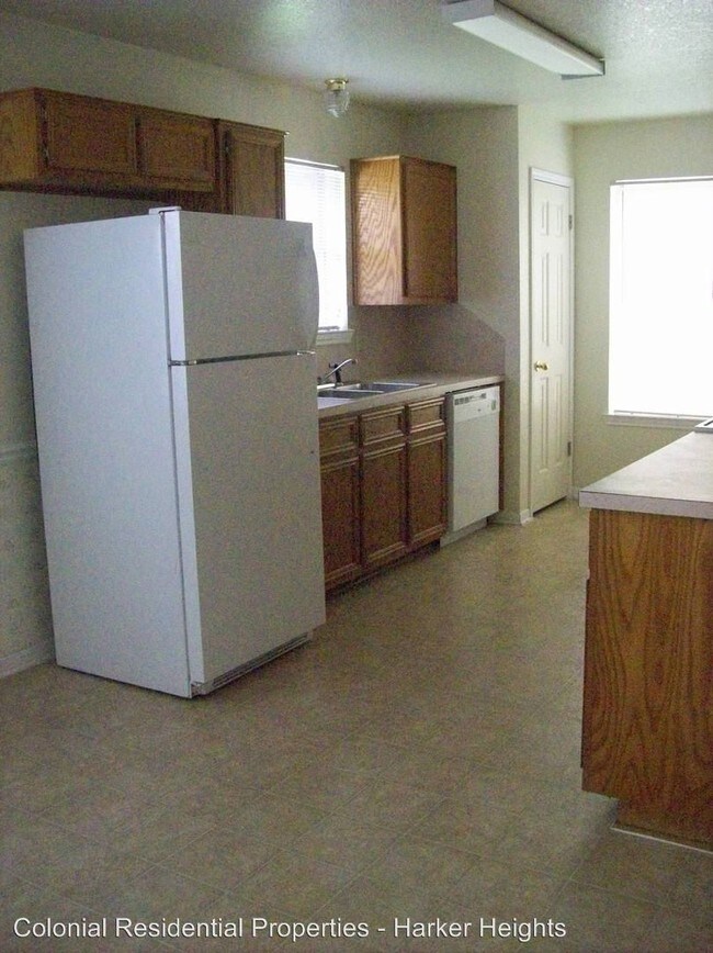 Building Photo - 3916 Oak Valley Dr