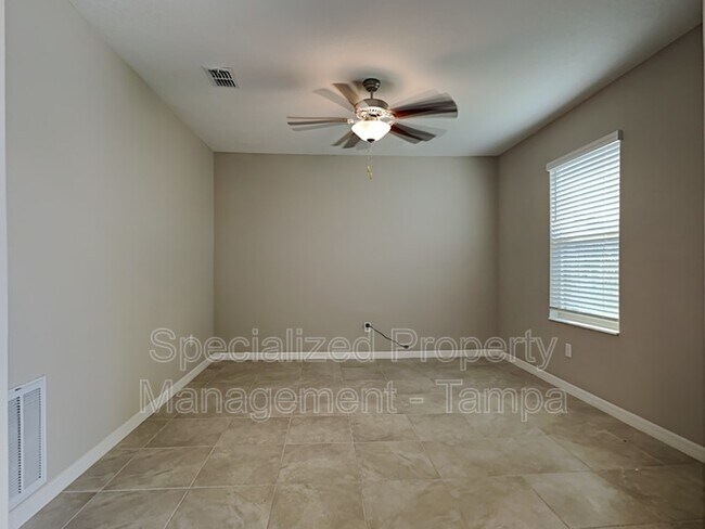 Foto del edificio - 5357 Night Tide Ln