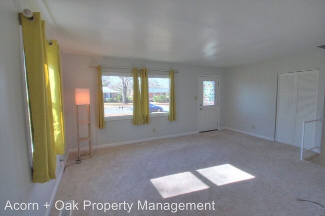 Foto del edificio - 4 br, 2 bath House - 927 Da Vinci Street