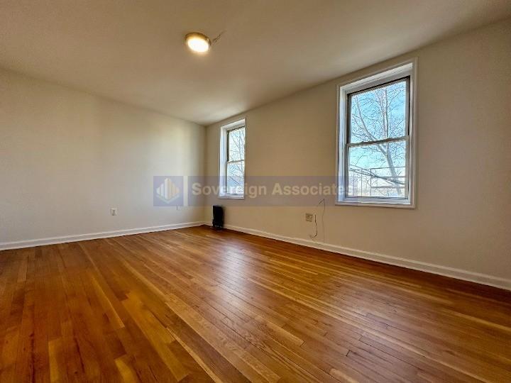 Primary Photo - 2940 East 196