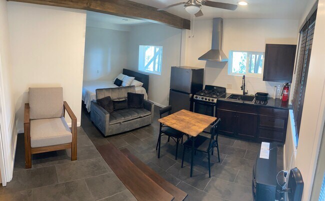 Foto del edificio - 266 Orion Ln