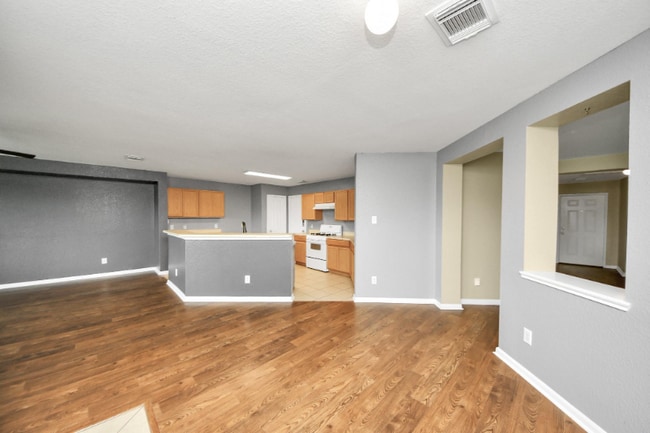 Building Photo - 1373898159 A