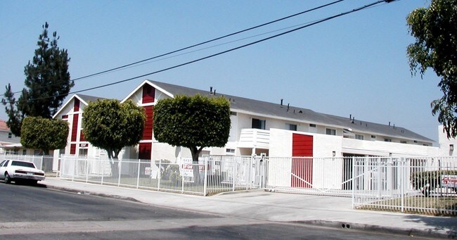 Cheshire Apartments Building Photo - Cheshire Apartments