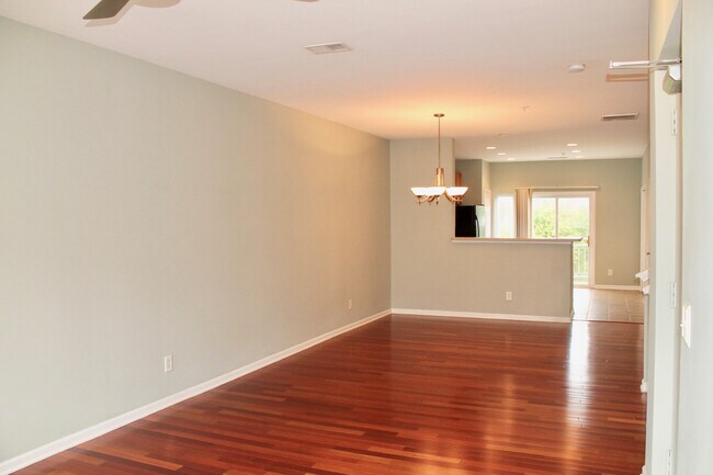Photo - 625 Raphael Place Townhome