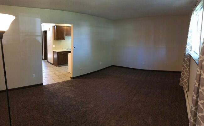 Building Photo - 741 Wright Ave