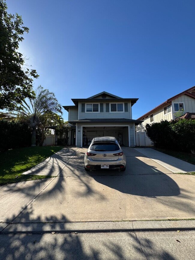 Foto del edificio - For Rent – Legends at Maui Lani | Spacious 4-Bedroom, 2.5-Bath Home