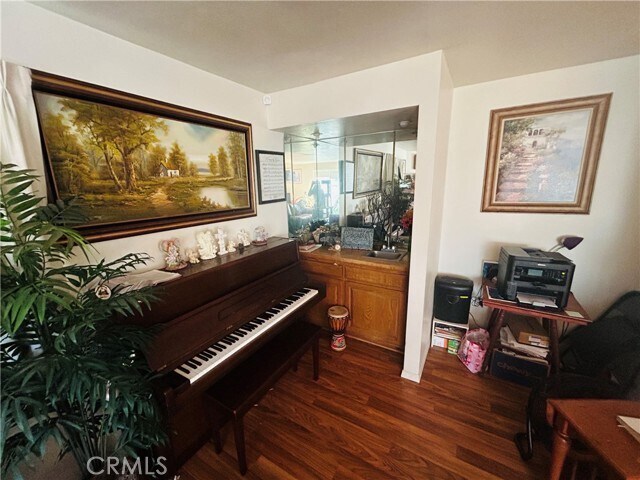 Foto del edificio - 1673 251st St