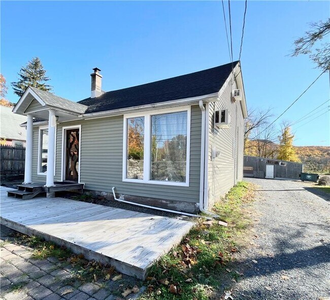 1358 Kings Hwy, Chester, NY 10981 House Rental in Chester, NY