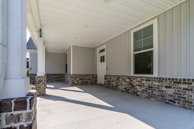 Building Photo - 3729 Old Macon Darien Rd