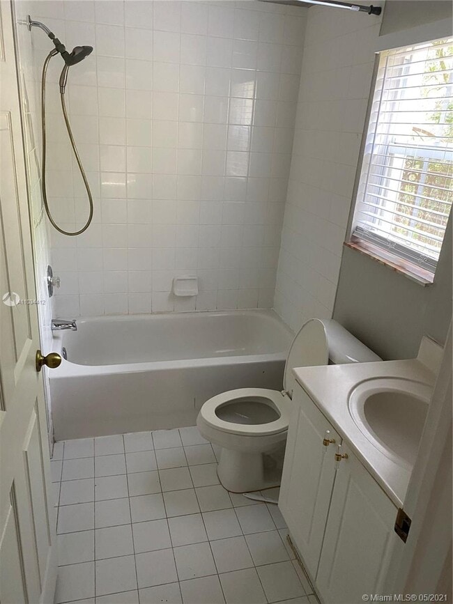 Building Photo - 3114 Merrick Terrace