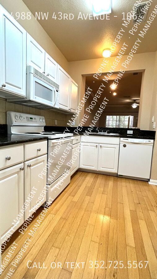 Building Photo - 4988 NW 43rd Ave