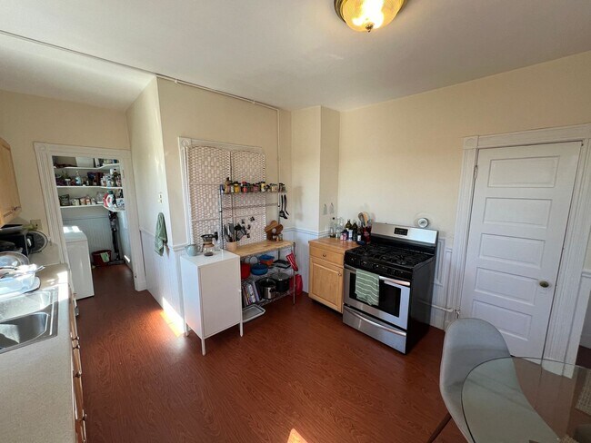 Foto del edificio - 51 Ibbetson St