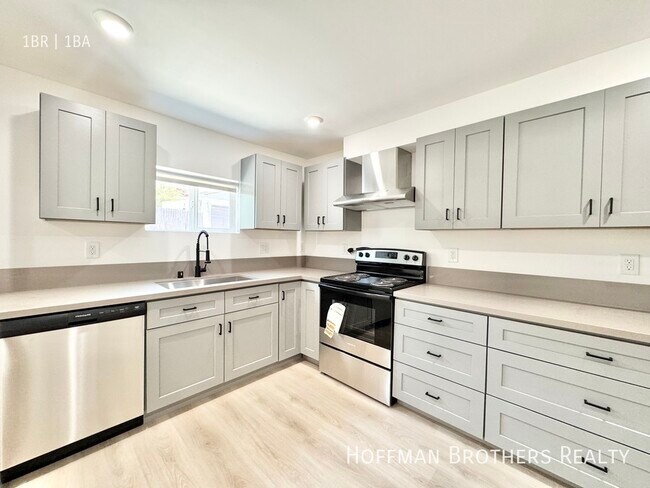 Foto del edificio - 6129-6124 Monterey Rd