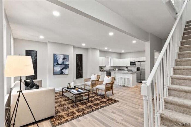 Foto del edificio - 3325 Meadowbridge Rd