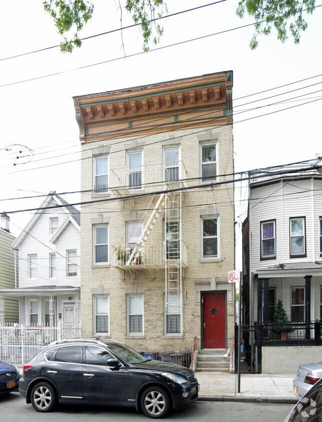 1721 Melville, Bronx, NY 10460 Apartments in Bronx, NY