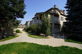 Building Photo - 9962 E Idaho Cir