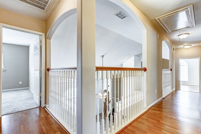 Building Photo - Discover the epitome of suburban living in...