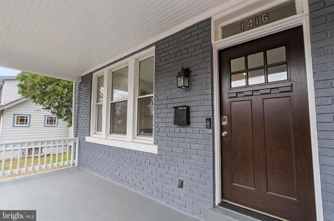 Foto del edificio - 1416 S St SE