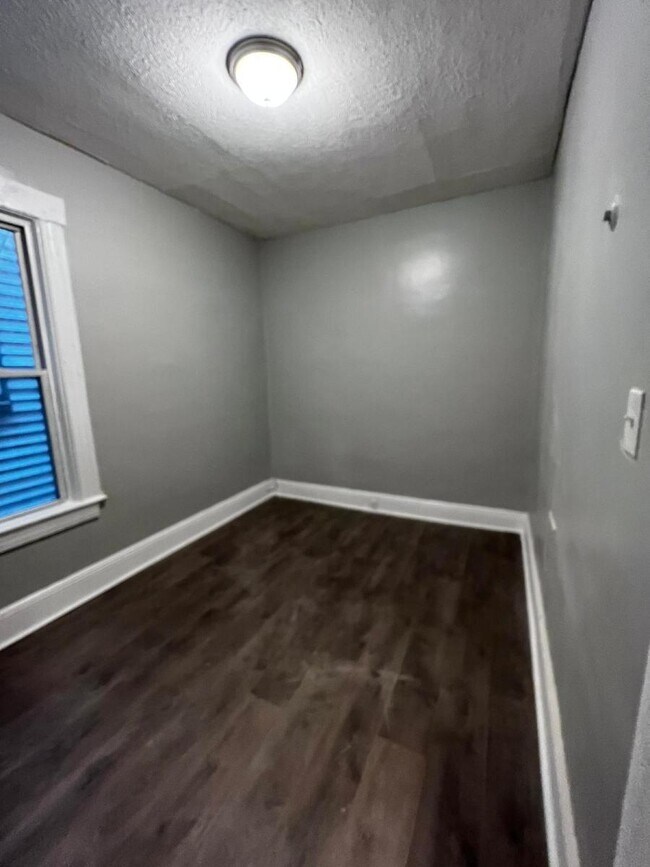 Foto del edificio - 236 Bayview Ave