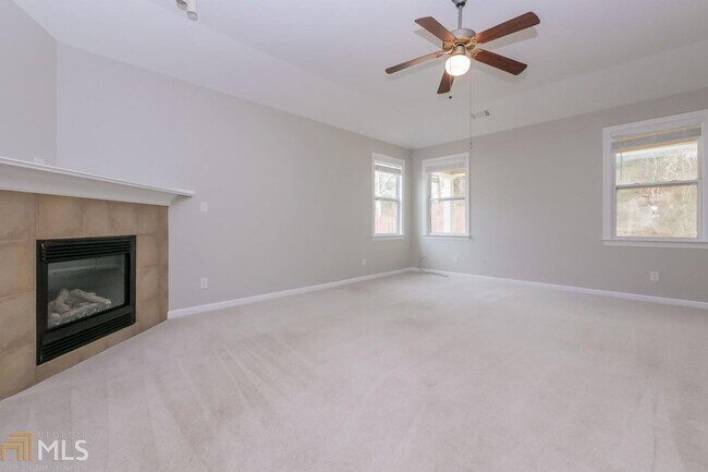 Building Photo - 341 Southgate Dr
