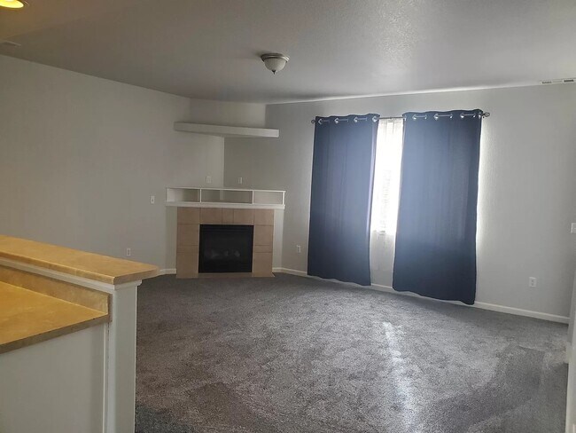 Foto del edificio - 8751 Pearl St
