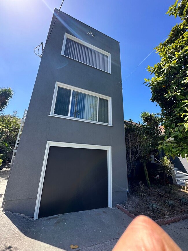 Foto del edificio - 817 52nd St