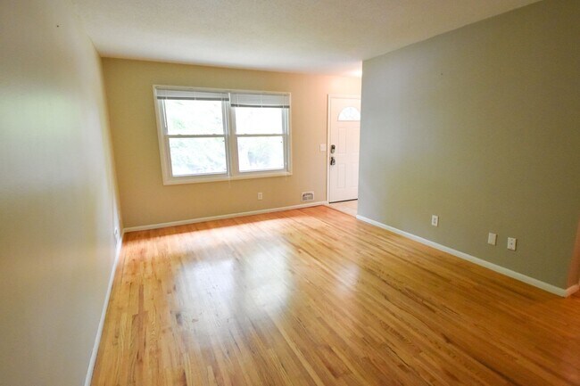 Foto del edificio - 1806 Chestnut Ave
