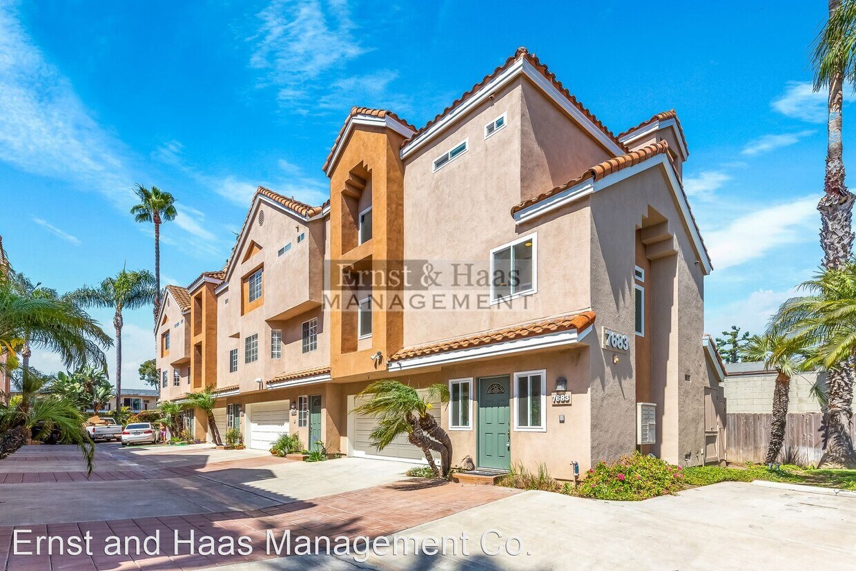 Primary Photo - 2 br, 2.5 bath House - 7683 Yorktown Ave.
