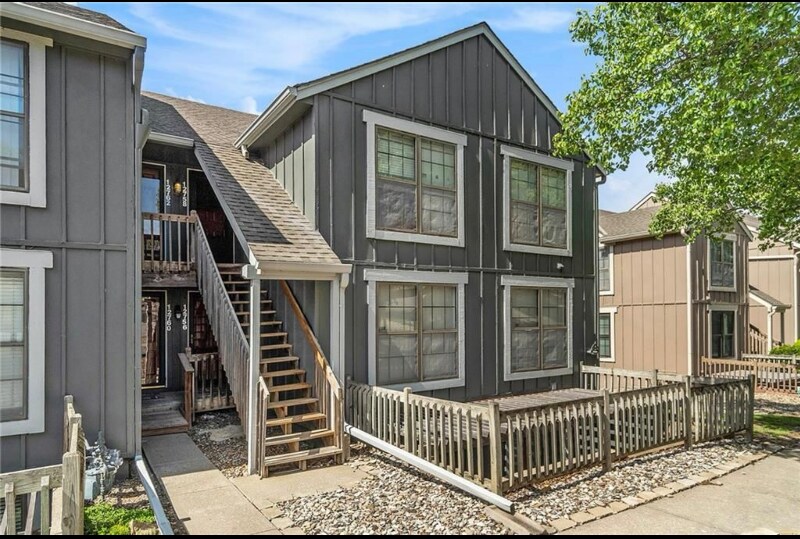 Foto principal - 12756 W 110th Terrace