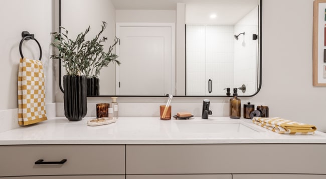 Foto del edificio - 1152 W Carroll Ave