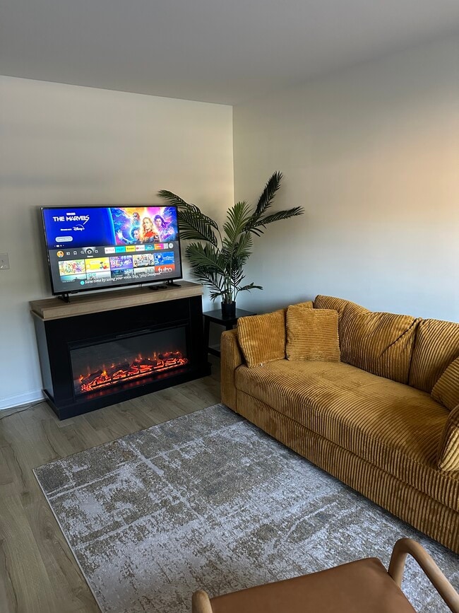 Building Photo - 931 Blackrail Ct