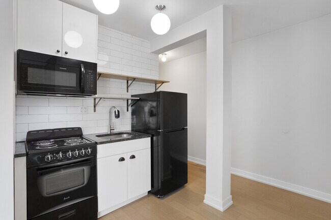 Foto del edificio - 6019 N Winthrop Ave