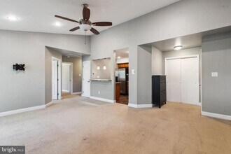 Building Photo - 103 Claridge Ct