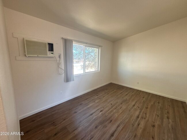 Foto del edificio - 1200 Lanny Ave