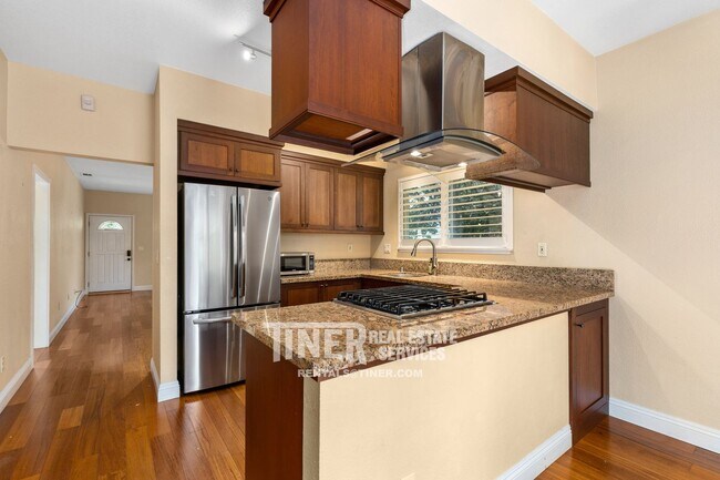 Foto del edificio - 341 32nd St