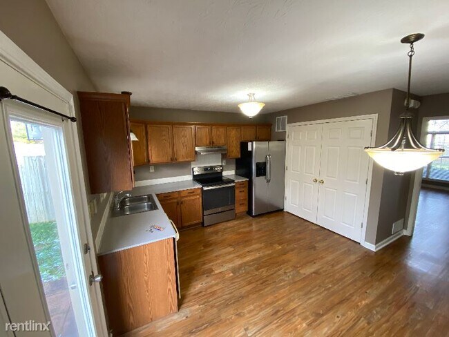 Building Photo - 3 br, 2 bath House - 2037 Stonewood Lane