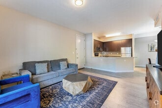 Building Photo - 1820 Legends Ln