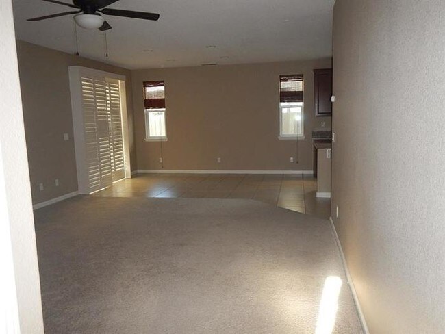 Building Photo - 3386 Rainhill Loop, Roseville, CA 95747