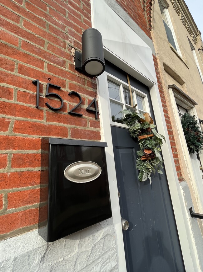 Casa adosada | Atractivo exterior - 1524 S Hicks St