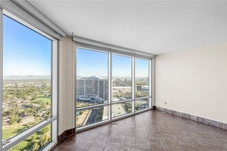 Building Photo - 322 Karen Ave