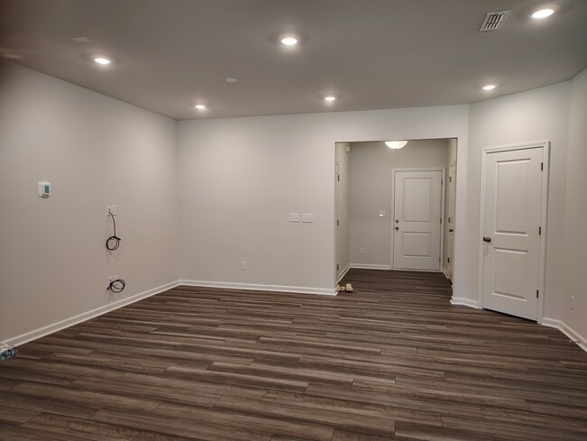 Photo - 928 Lampton Ct Townhome